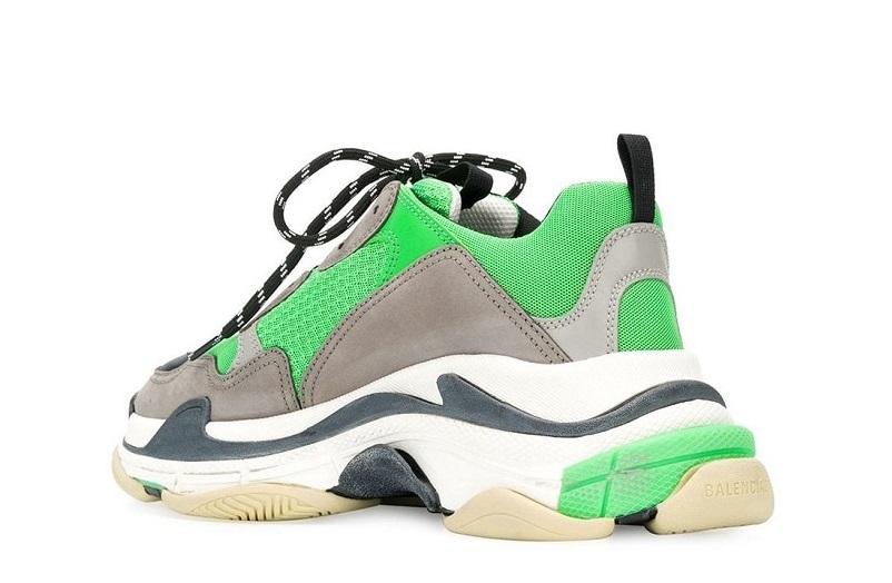 balenciaga triple s verte